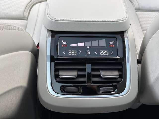 ＸＣ９０ ウルトラ　Ｂ５　ＡＷＤ　２５年モデル　サンルーフ　アダプティブクルーズコントロール　レーンキープアシスト　頸部衝撃緩和ヘッドレスト　全周囲カメラ　ヒルディセントコントロール　エアサスペンション　ドライブレコーダー　認定中古車（35枚目）