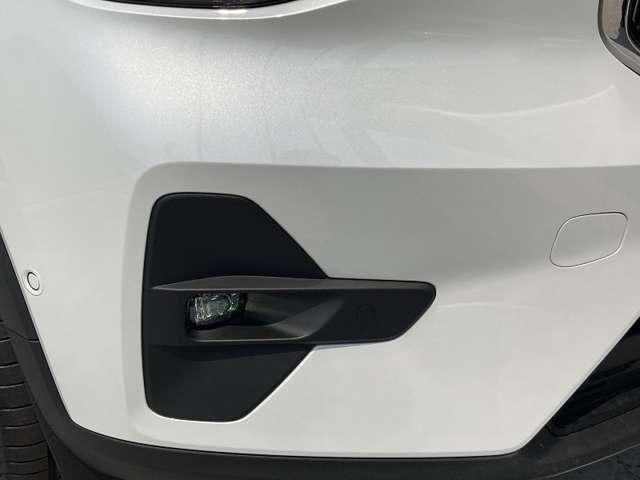 XC40 ウルトラ B4 AWD 登録済未使用車 harman/kardon Googleナビ 全周囲カメラ インテリセーフ 白革シート シートメモリー ステアリングヒーター シートヒーター 電動リアゲート ダークティンテッドガラス(36枚目)