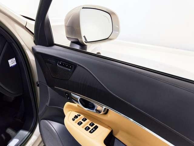 XC90 アルティメット B6 AWD 4WD 認定中古車 1オーナー harman/kardon サンルーフ エアサス リラクゼーション ベンチレーション Googleナビ 全周囲カメラ ヘッドアップディスプレイ 純正ドラレコ 本革シート(31枚目)