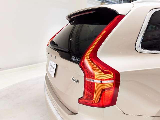 XC90 アルティメット B6 AWD 4WD 認定中古車 1オーナー harman/kardon サンルーフ エアサス リラクゼーション ベンチレーション Googleナビ 全周囲カメラ ヘッドアップディスプレイ 純正ドラレコ 本革シート(57枚目)