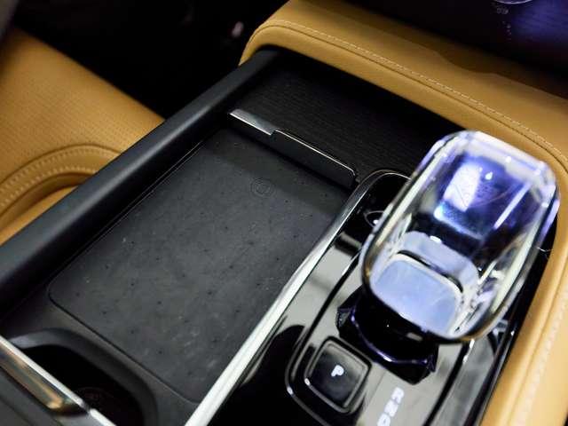 XC90 アルティメット B6 AWD 4WD 認定中古車 1オーナー harman/kardon サンルーフ エアサス リラクゼーション ベンチレーション Googleナビ 全周囲カメラ ヘッドアップディスプレイ 純正ドラレコ 本革シート(76枚目)