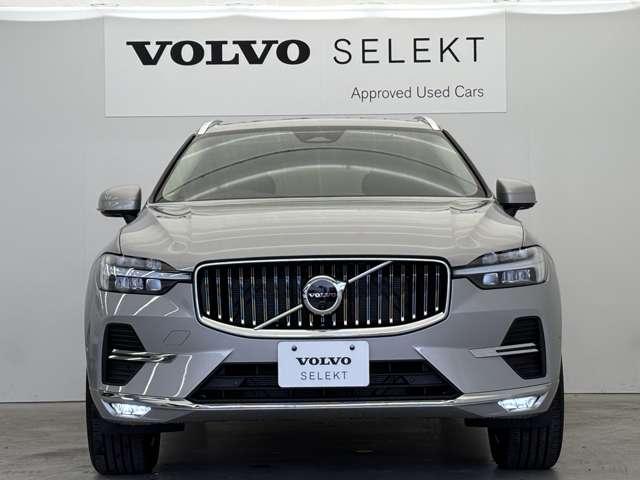 ＸＣ６０ ウルトラ　Ｂ５　ＡＷＤ　登録済未使用車　パノラマルーフ　ｈａｒｍａｎ／ｋａｒｄｏｎ　リラクゼーション　ベンチレーション　Ｇｏｏｇｌｅナビ　全周囲カメラ　ヘッドアップディスプレイ　本革シート　純正３６０°ドラレコ　本革シート（8枚目）