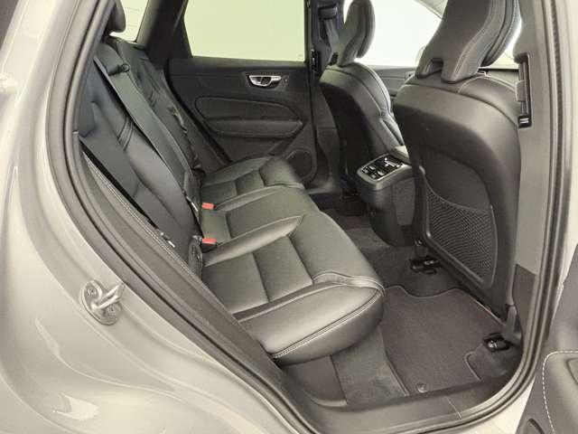 ＸＣ６０ ウルトラ　Ｂ５　ＡＷＤ　登録済未使用車　パノラマルーフ　ｈａｒｍａｎ／ｋａｒｄｏｎ　リラクゼーション　ベンチレーション　Ｇｏｏｇｌｅナビ　全周囲カメラ　ヘッドアップディスプレイ　本革シート　純正３６０°ドラレコ　本革シート（26枚目）