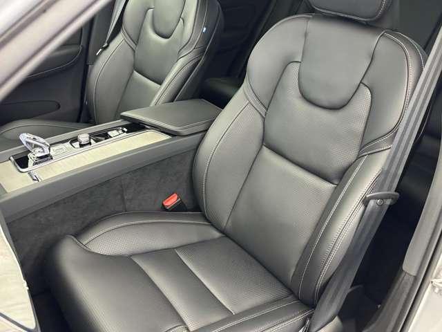 ＸＣ６０ ウルトラ　Ｂ５　ＡＷＤ　登録済未使用車　パノラマルーフ　ｈａｒｍａｎ／ｋａｒｄｏｎ　リラクゼーション　ベンチレーション　Ｇｏｏｇｌｅナビ　全周囲カメラ　ヘッドアップディスプレイ　本革シート　純正３６０°ドラレコ　本革シート（29枚目）