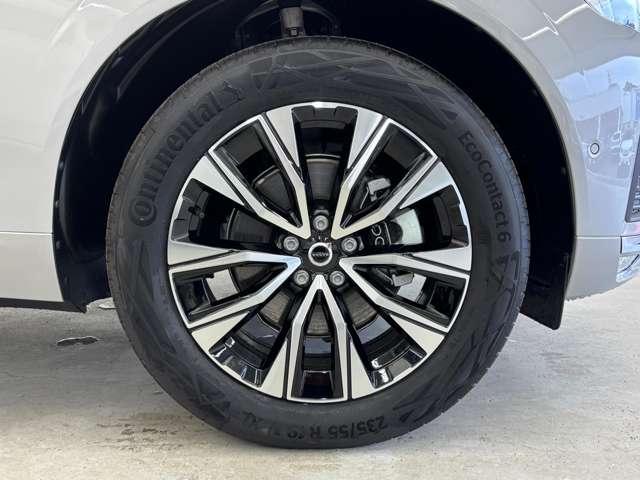 ＸＣ６０ ウルトラ　Ｂ５　ＡＷＤ　登録済未使用車　パノラマルーフ　ｈａｒｍａｎ／ｋａｒｄｏｎ　リラクゼーション　ベンチレーション　Ｇｏｏｇｌｅナビ　全周囲カメラ　ヘッドアップディスプレイ　本革シート　純正３６０°ドラレコ　本革シート（33枚目）