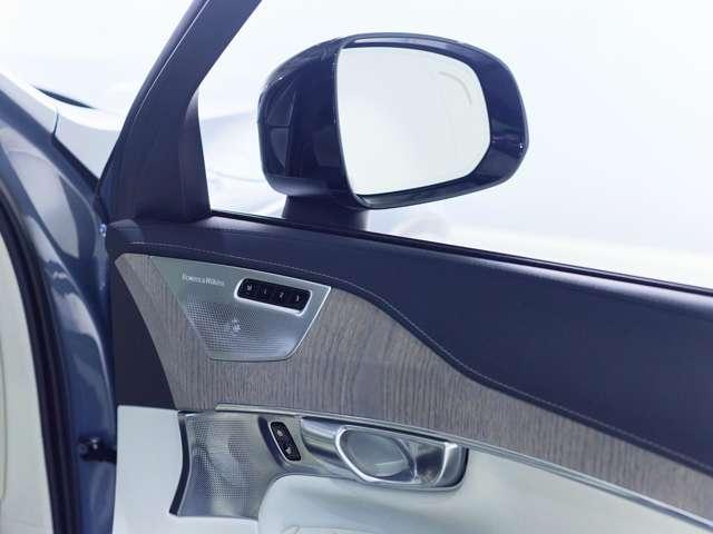 XC90 リチャージアルテメットT8AWDプラグインハイブリド 認定中古車 ワンオーナー B&W パノラマルーフ Googleナビ インテリセーフ 白革シート リラクゼーション ベンチレーション 全周囲カメラ ヘッドアップディスプレイ 22インチAW(10枚目)