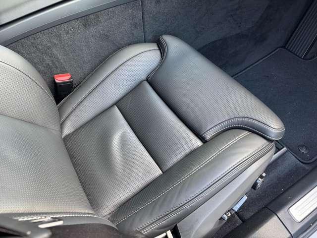 ＸＣ６０ ウルトラ　Ｂ５　ＡＷＤ　４ＷＤ　認定中古車　サンルーフ　ｈａｒｍａｎ／ｋａｒｄｏｎ　Ｇｏｏｇｌｅナビ　インテリセーフ　全周囲カメラ　リラクゼーション機能　ベンチレーション機能　禁煙車　ヘッドアップディスプレイ　ドラレコ（7枚目）