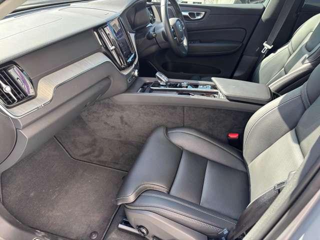 ＸＣ６０ ウルトラ　Ｂ５　ＡＷＤ　４ＷＤ　認定中古車　サンルーフ　ｈａｒｍａｎ／ｋａｒｄｏｎ　Ｇｏｏｇｌｅナビ　インテリセーフ　全周囲カメラ　リラクゼーション機能　ベンチレーション機能　禁煙車　ヘッドアップディスプレイ　ドラレコ（24枚目）