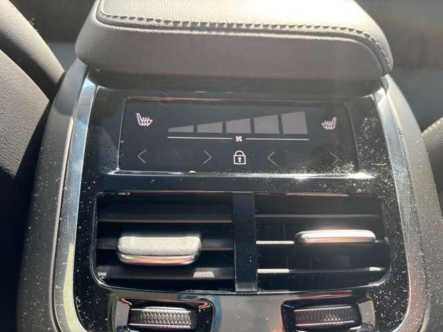 ＸＣ６０ ウルトラ　Ｂ５　ＡＷＤ　４ＷＤ　認定中古車　サンルーフ　ｈａｒｍａｎ／ｋａｒｄｏｎ　Ｇｏｏｇｌｅナビ　インテリセーフ　全周囲カメラ　リラクゼーション機能　ベンチレーション機能　禁煙車　ヘッドアップディスプレイ　ドラレコ（26枚目）