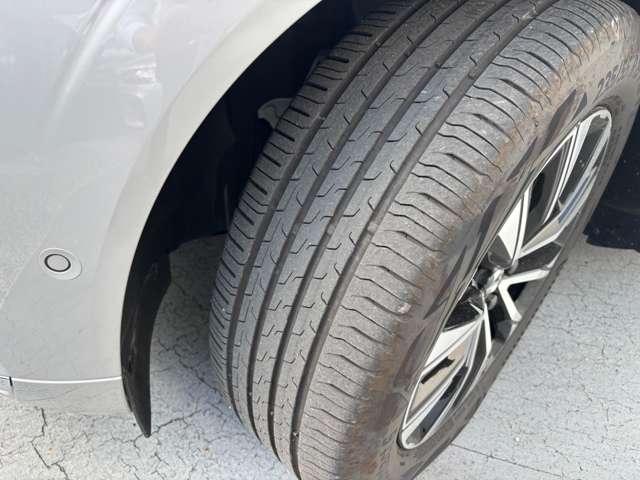 ＸＣ６０ ウルトラ　Ｂ５　ＡＷＤ　４ＷＤ　認定中古車　サンルーフ　ｈａｒｍａｎ／ｋａｒｄｏｎ　Ｇｏｏｇｌｅナビ　インテリセーフ　全周囲カメラ　リラクゼーション機能　ベンチレーション機能　禁煙車　ヘッドアップディスプレイ　ドラレコ（30枚目）