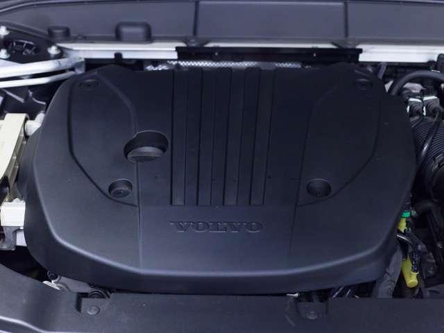 ＸＣ６０ Ｂ５　ＡＷＤ　モーメンタム　４ＷＤ　認定中古車　ワンオーナー　禁煙車　インテリセーフ　全周囲カメラ　フルセグ　茶革シート　シートメモリー　シートヒーター　ドラレコ　ルーフレール　ＬＥＤヘッド　Ｂｌｕｅｔｏｏｔｈ接続　スマートキー（23枚目）