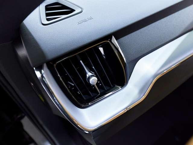 ＸＣ６０ Ｂ５　ＡＷＤ　モーメンタム　４ＷＤ　認定中古車　ワンオーナー　禁煙車　インテリセーフ　全周囲カメラ　フルセグ　茶革シート　シートメモリー　シートヒーター　ドラレコ　ルーフレール　ＬＥＤヘッド　Ｂｌｕｅｔｏｏｔｈ接続　スマートキー（37枚目）