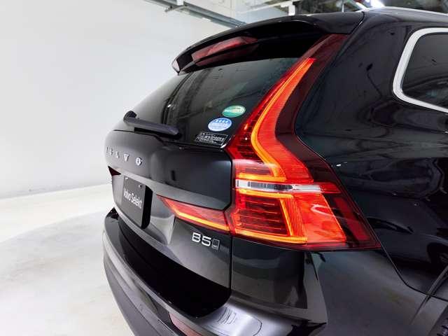 ＸＣ６０ Ｂ５　ＡＷＤ　モーメンタム　４ＷＤ　認定中古車　ワンオーナー　禁煙車　インテリセーフ　全周囲カメラ　フルセグ　茶革シート　シートメモリー　シートヒーター　ドラレコ　ルーフレール　ＬＥＤヘッド　Ｂｌｕｅｔｏｏｔｈ接続　スマートキー（49枚目）