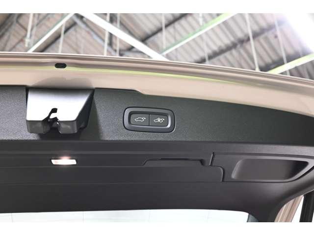 Ｖ６０ リチャジアルティメットＴ６ＡＷＤプラグインハイブリド　４ＷＤ　認定中古車　ワンオーナー　サンルーフ　ｈａｒｍａｎ／ｋａｒｄｏｎ　Ｇｏｏｇｌｅナビ　白革シート　リラクゼーション機能　ベンチレーション機能　電子制御ＡＷＤシステム　オレフォスシフト　ドラレコ（34枚目）