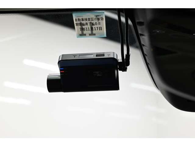 Ｖ６０ リチャジアルティメットＴ６ＡＷＤプラグインハイブリド　４ＷＤ　認定中古車　ワンオーナー　サンルーフ　ｈａｒｍａｎ／ｋａｒｄｏｎ　Ｇｏｏｇｌｅナビ　白革シート　リラクゼーション機能　ベンチレーション機能　電子制御ＡＷＤシステム　オレフォスシフト　ドラレコ（47枚目）