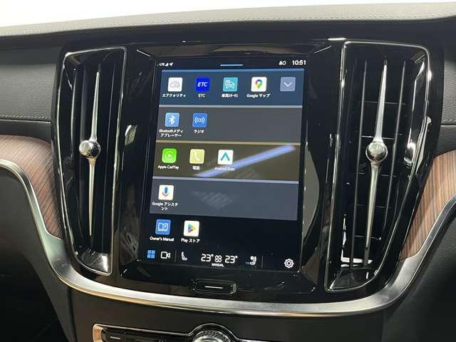 Ｖ６０ リチャジアルティメットＴ６ＡＷＤプラグインハイブリド　４ＷＤ　認定中古車　ワンオーナー　サンルーフ　ｈａｒｍａｎ／ｋａｒｄｏｎ　Ｇｏｏｇｌｅナビ　全周囲カメラ　インテリセーフ　茶革シート　リラクゼーション機能　ベンチレーション機能　純正ドラレコ　禁煙車（4枚目）