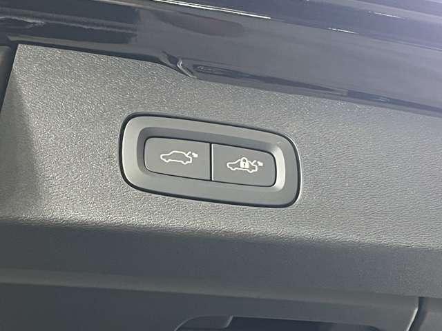 Ｖ６０ リチャジアルティメットＴ６ＡＷＤプラグインハイブリド　４ＷＤ　認定中古車　ワンオーナー　サンルーフ　ｈａｒｍａｎ／ｋａｒｄｏｎ　Ｇｏｏｇｌｅナビ　全周囲カメラ　インテリセーフ　茶革シート　リラクゼーション機能　ベンチレーション機能　純正ドラレコ　禁煙車（34枚目）