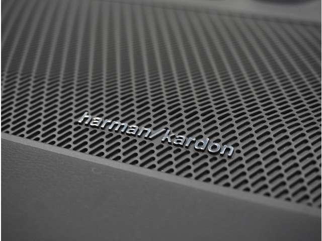 ＸＣ４０ ウルトラ　Ｂ４　ＡＷＤ　ダークエディション　認定中古車　特別仕様車　ワンオーナー　サンルーフｈａｒｍａｎ／ｋａｒｄｏｎ　Ｇｏｏｇｌｅナビ　インテリセーフ　全周囲カメラ　全席シートヒーター　ステアリングヒーター　ドラレコ　ピクセルＬＥＤヘッド（7枚目）