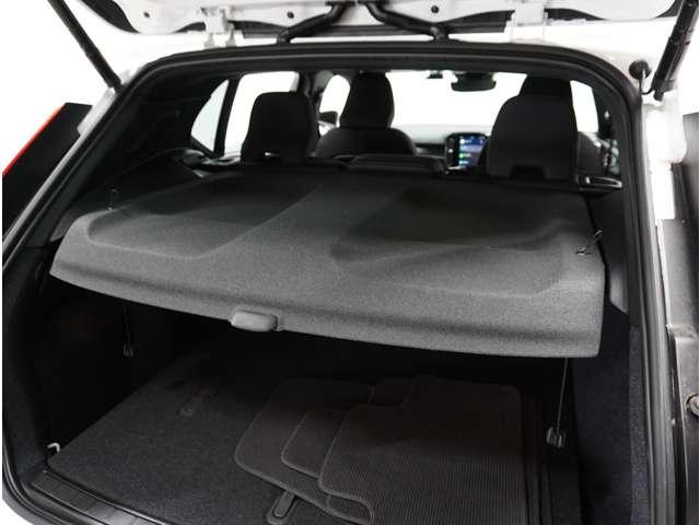 ＸＣ４０ ウルトラ　Ｂ４　ＡＷＤ　ダークエディション　認定中古車　特別仕様車　ワンオーナー　サンルーフ　ｈａｒｍａｎ／ｋａｒｄｏｎ　Ｇｏｏｇｌｅナビ　インテリセーフ　全周囲カメラ　全席シートヒーター　ステアリングヒーター　ドラレコ　ピクセルＬＥＤヘッド（48枚目）