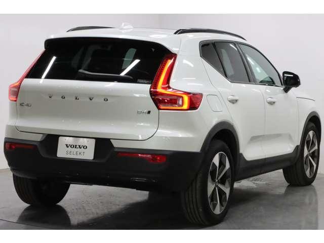 ＸＣ４０ ウルトラ　Ｂ４　ＡＷＤ　ダークエディション　認定中古車　特別仕様車　サンルーフ　ｈａｒｍａｎ／ｋａｒｄｏｎ　Ｇｏｏｇｌｅナビ　インテリセーフ　全周囲カメラ　ドラレコ　本革シート　シートメモリー　電動リアゲート　ダークティンテッドガラス（59枚目）