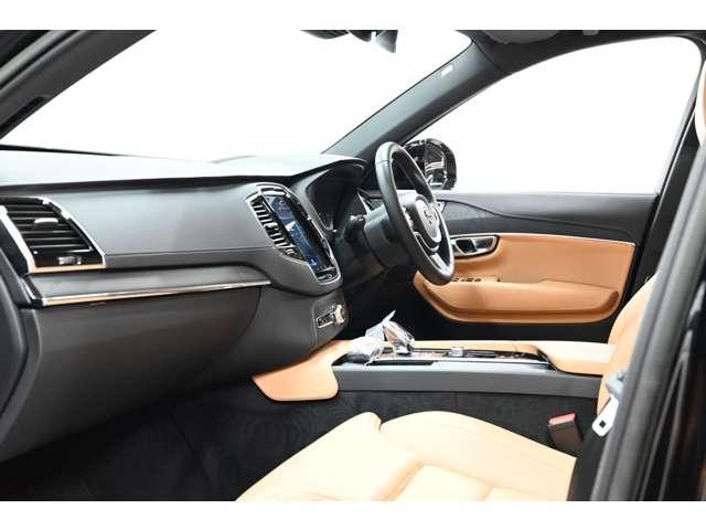 ＸＣ９０ リチャージアルテメットＴ８ＡＷＤプラグインハイブリド　４ＷＤ　認定中古車　サンルーフ　ｈａｒｍａｎ／ｋａｒｄｏｎ　エアサス　Ｇｏｏｇｌｅナビ　全周囲カメラ　インテリセーフ　茶革シート　リラクゼーション機能　ベンチレーション機能　７人乗　ドラレコ　オレフォスシフト（35枚目）