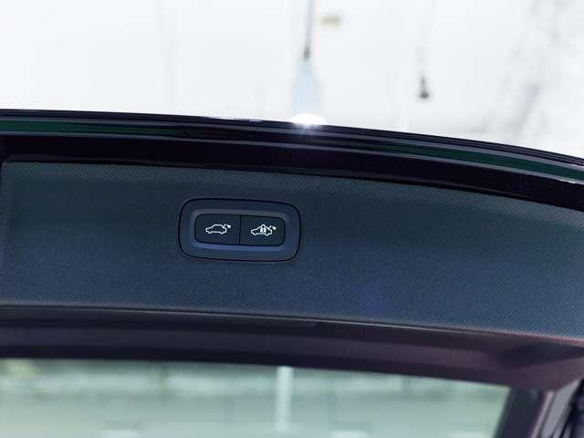 ＸＣ９０ ウルトラ　Ｂ５　ＡＷＤ　認定中古車　現行　Ｂ＆Ｗ　サンルーフ　デジタルミラー　ドラレコ　１１．２インチＧｏｏｇｌｅナビ　インテリセーフ　本革シート　リラクゼーション機能　ベンチレーション機能　メモリーシート　７人乗　オレフォ（28枚目）