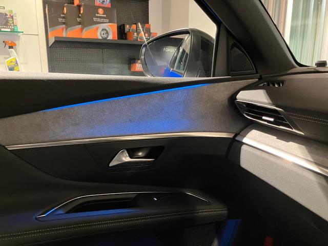 ３００８ ＧＴ　ブルーＨＤｉ　禁煙車両　ワンオ－ナ－　盗難防止システム　電動格納ミラー　記録簿　ＬＥＤライト　Ｂｌｕｅｔｏｏｔｈ　アクティブセーフティブレーキ　ターボ　ナビＴＶ　ドラレコ　フルセグＴＶ　オートエアコン　電動シート（61枚目）