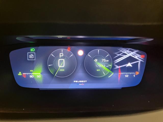 408 GT 1オーナー 車線逸脱警告 Pゲート Pシート シートH 禁煙車 アダプティブクルーズコントロール 360°ビジョン ナビ アイドリングストップ ターボ ETC スマートキー オートマチックハイビーム(21枚目)