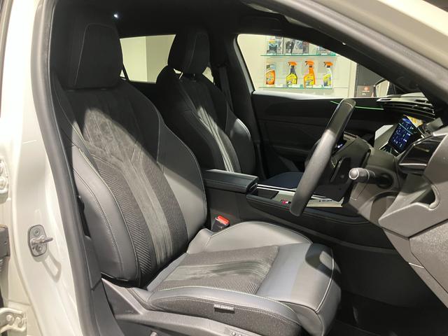 408 GT 1オーナー 車線逸脱警告 Pゲート Pシート シートH 禁煙車 アダプティブクルーズコントロール 360°ビジョン ナビ アイドリングストップ ターボ ETC スマートキー オートマチックハイビーム(37枚目)