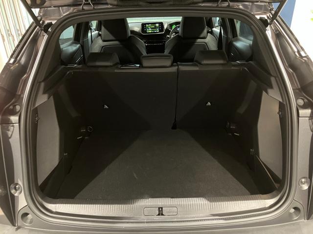 2008 GT ブルーHDi プレミアムエディション 純正ナビ ドライブレコーダー前後 ブラインドスポットモニター 運転席パワーシート レーンキープ 禁煙車 シートヒーター サンルーフ オートライト 衝突被害軽減ブレーキ ACC ETC(14枚目)