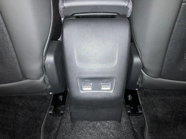 2008 GT ブルーHDi プレミアムエディション 純正ナビ ドライブレコーダー前後 ブラインドスポットモニター 運転席パワーシート レーンキープ 禁煙車 シートヒーター サンルーフ オートライト 衝突被害軽減ブレーキ ACC ETC(54枚目)