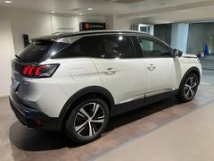 �⤤�٥�ȥ饤��Τ����ޤ��������ΤȤ줿�ץ��ݡ������ϩ�̤��Ϥ�褦�ʣ������������¥ۥ����롣��ħŪ���緿�Υե졼��쥹�����ϡ��إåɥ饤�Ȳ����Υե���ؤȤĤʤ���ܥǥ��Υ磻�ɴ���Ĵ���ޤ��� 7