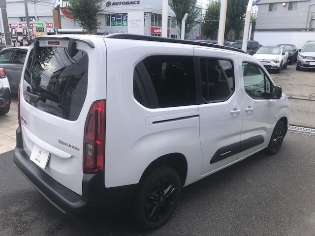 ベルランゴ ロング　マックス　ブルーＨＤｉ　７人乗り　弊社デモカー販売　クリーンディーゼルエンジン搭載　８ＡＴ　アクティブクルーズコントロール　アップルカープレイ＆アンドロイドオート対応（7枚目）