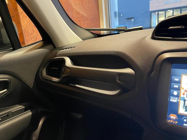 ジープ・レネゲード リミテッド（15枚目）