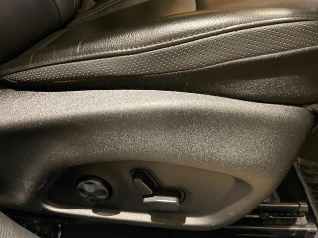 ジープ・レネゲード リミテッド（16枚目）