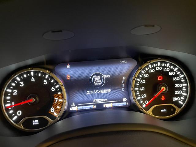 ジープ・レネゲード リミテッド（28枚目）