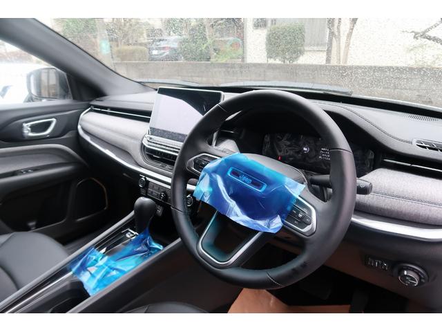 ジープ・コンパス ロンジチュード　登録済未使用車　ａｐｐｌｅｃａｒｐｌａｙ　ＡｎｄｏｒｏｉｄＡｕｔｏ　純正ナビ　ＥＴＣ２．０　アダプティブクルーズコントロール　バックカメラ　ＬＥＤヘッドライト　純正１７インチアルミホイール（6枚目）
