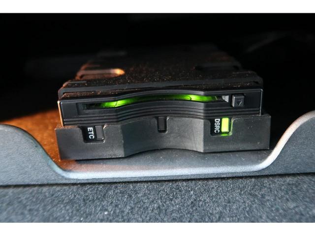 ジープ・グランドチェロキー ラレード　認定中古車　純正カーナビ　純正ドラレコ　レザーシート　　ＨＩＤヘッドランプ　クルーズコントロール　純正１８インチアルミホイール　パワーシート　バックカメラ　ブラインドスポットモニター　ＵＳＢ端子（21枚目）