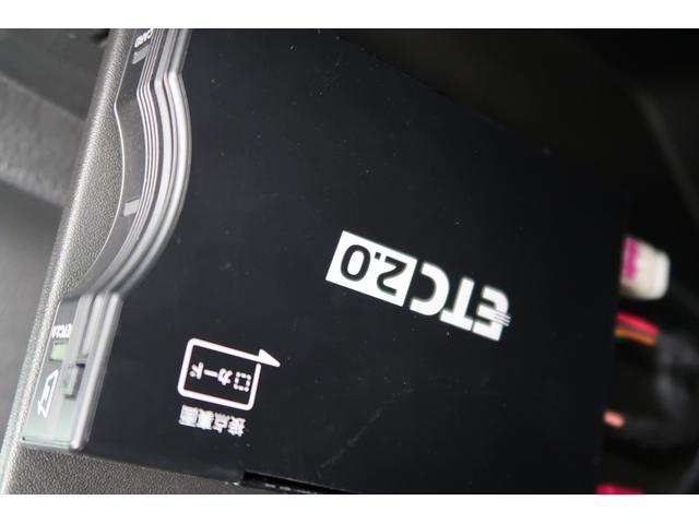 ジープ・ラングラーアンリミテッド４ｘｅ ルビコン４ｘｅ　認定中古車　ワンオーナー　　純正ナビ　カープレイ　２．０ＥＴＣ　リアカメラ　ＵＳＢ、タイプＣ利用可能　ヒーター付きレザーシート　４ＷＤ　新車保証継承　スペアキーあり　アダプティブクルーズコントロール（22枚目）