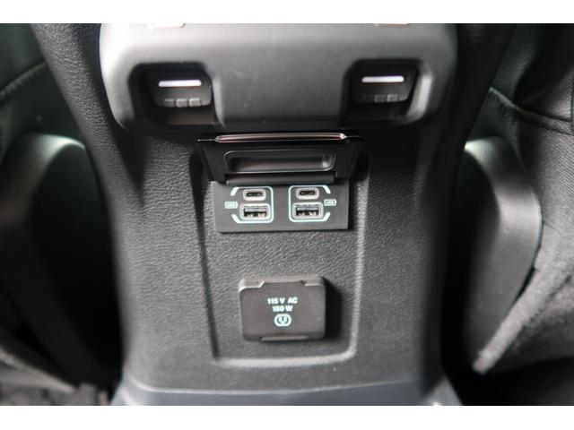 ジープ・ラングラーアンリミテッド４ｘｅ ルビコン４ｘｅ　認定中古車　ワンオーナー　　純正ナビ　カープレイ　２．０ＥＴＣ　リアカメラ　ＵＳＢ、タイプＣ利用可能　ヒーター付きレザーシート　４ＷＤ　新車保証継承　スペアキーあり　アダプティブクルーズコントロール（26枚目）