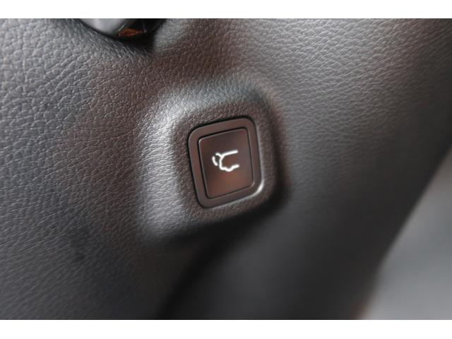 ジープ・コンパス リミテッド　認定中古車　弊社元デモカー　ワンオーナー　４ＷＤ　純正ナビ　アップルカープレイ　ＥＴＣ２．０　純正アルミホイール　全周囲カメラ　アダプティブクルーズコントロール　ブラインドスポットモニター　禁煙車（35枚目）