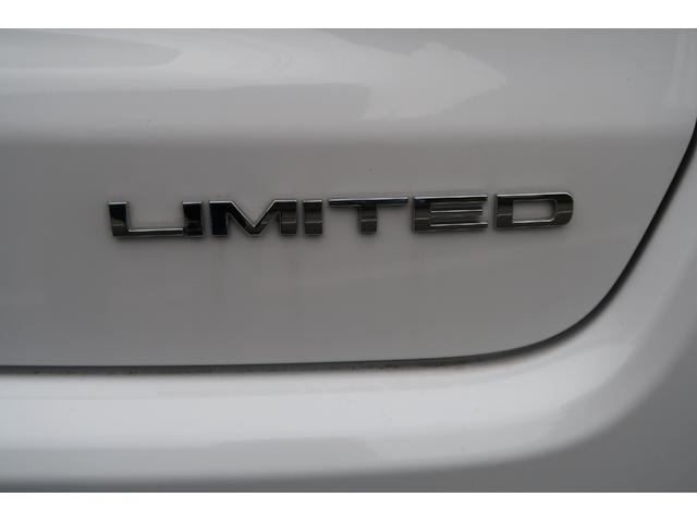 ジープ・コンパス リミテッド　認定中古車　弊社元デモカー　ワンオーナー　４ＷＤ　純正ナビ　アップルカープレイ　ＥＴＣ２．０　純正アルミホイール　全周囲カメラ　アダプティブクルーズコントロール　ブラインドスポットモニター　禁煙車（45枚目）