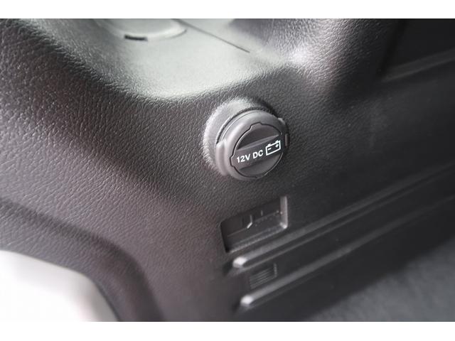 ジープ・ラングラーアンリミテッド サハラ　アルティテュード　限定車　認定中古車　新車保証継承　ワンオーナー　純正ヘッドライナー　カープレイ　アンドロイドオート　純正ナビ　ＬＥＤヘッドライト　黒レザー　シートヒーター　アダプティブクルーズ（26枚目）