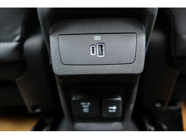 ジープ・コマンダー リミテッドサンルーフ　４ＷＤ　純正ナビ　アップルカープレイ　ＥＴＣ２．０　純正アルミホイール　全周囲カメラ　アダプティブクルーズコントロール　ブラインドスポットモニター　サンルーフ（32枚目）