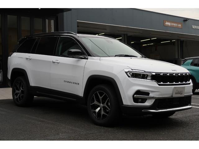 ジープ・コマンダー リミテッドサンルーフ　４ＷＤ　純正ナビ　アップルカープレイ　ＥＴＣ２．０　純正アルミホイール　全周囲カメラ　アダプティブクルーズコントロール　ブラインドスポットモニター　サンルーフ（45枚目）