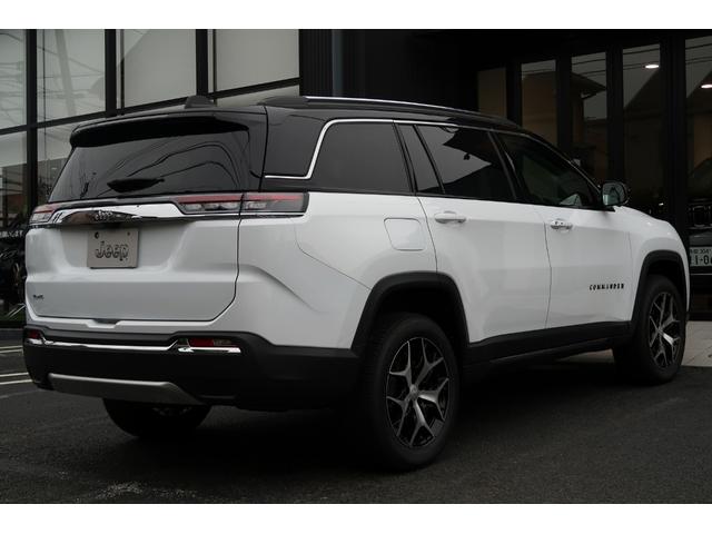 ジープ・コマンダー リミテッドサンルーフ　４ＷＤ　純正ナビ　アップルカープレイ　ＥＴＣ２．０　純正アルミホイール　全周囲カメラ　アダプティブクルーズコントロール　ブラインドスポットモニター　サンルーフ（47枚目）