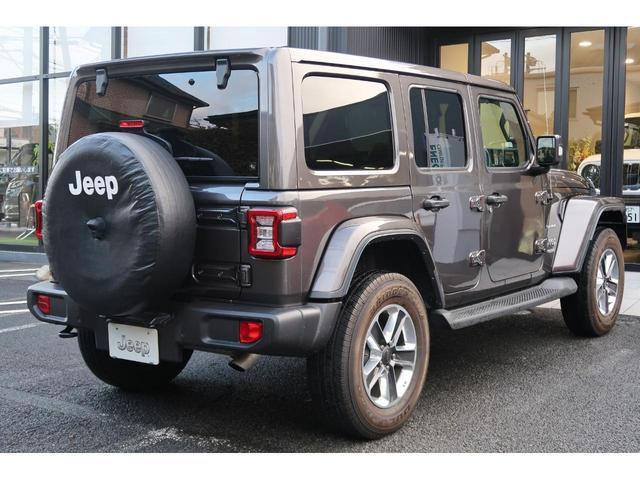 ジープ・ラングラーアンリミテッド サハラ　認定中古車！禁煙車！ワンオーナー！ブラックレザーシート！Ｊｅｅｐ純正ナビ標準装備！純正アルミホイール！アダプティブクルーズコントロール！レギュラーガソリン車！バックカメラ・フロントカメラ付き！（42枚目）