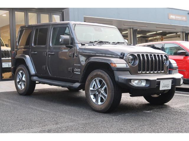 ジープ・ラングラーアンリミテッド サハラ　認定中古車！禁煙車！ワンオーナー！ブラックレザーシート！Ｊｅｅｐ純正ナビ標準装備！純正アルミホイール！アダプティブクルーズコントロール！レギュラーガソリン車！バックカメラ・フロントカメラ付き！（43枚目）