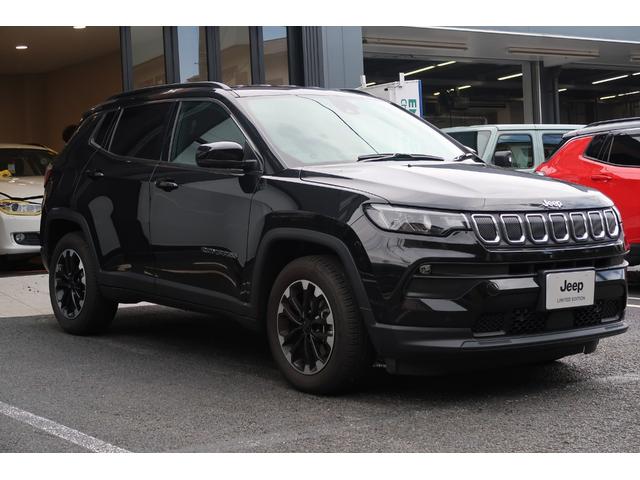 ジープ・コンパス ロンジチュード　認定中古車　弊社元デモカー　ワンオーナー　禁煙車　純正ナビ　アップルカープレイ　ＥＴＣ２．０　バックカメラ　純正１７インチアルミホイール　ＬＥＤヘッドライト　アダプティブクルーズコントロール（28枚目）