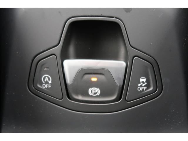 ジープ・レネゲード リミテッド　認定中古車　弊社元デモカー　ワンオーナー　禁煙車　純正ナビ　ＥＴＣ２．０　アップルカープレイ　レザーシート　シートヒーター　ＬＥＤヘッドライト　純正アルミホイール　アダプティブクルーズコントロール（21枚目）